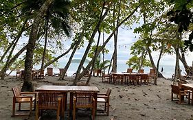 Arenas del Mar Beachfront&Rainforest Resort